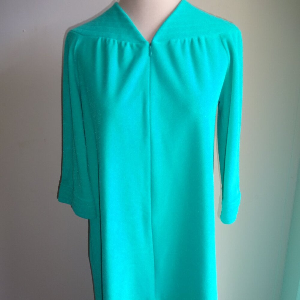 Womens Vintage 1970s Green Vanity Fair Velour Nightgown Robe P S M